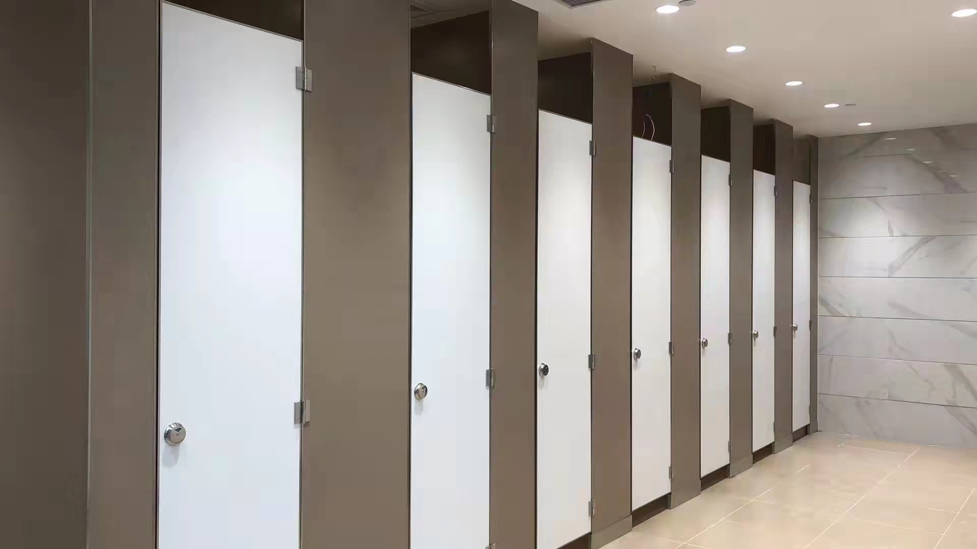 河南抗倍特衛(wèi)生間隔斷板 在線報(bào)價(jià)一鍵獲取